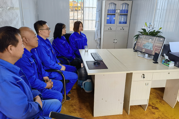 3三局所属岩土公司云贵分公司一项目部观看庆祝大会直播 3三局所属岩土公司云贵分公司一项目部观看庆祝大会直播